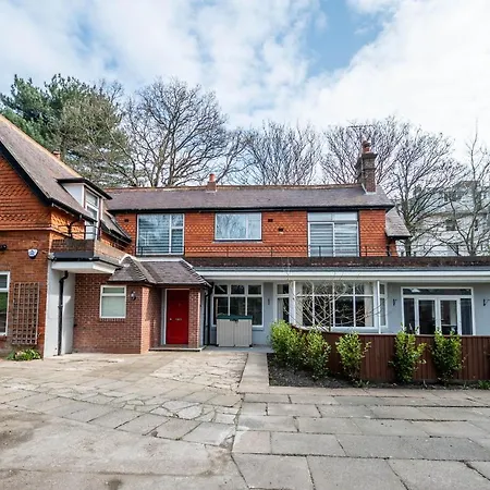 The Manor - Large Luxury Home In Bournemouth - Sleeps 12+-2